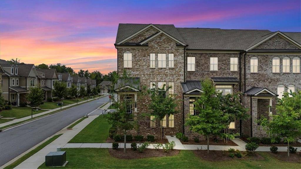 Cumming, GA 30040,3910 Redwood DR