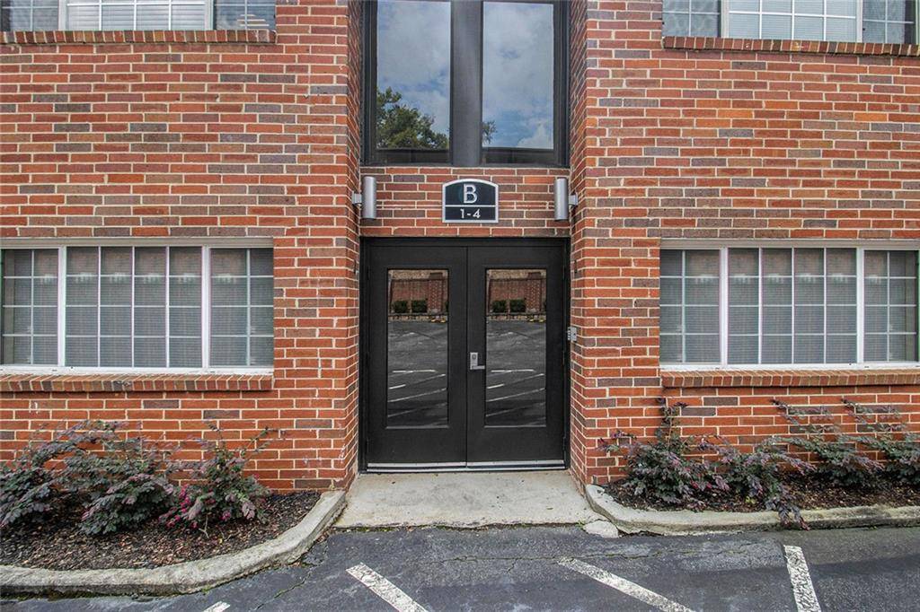 Atlanta, GA 30324,1705 Monroe DR NE #B4
