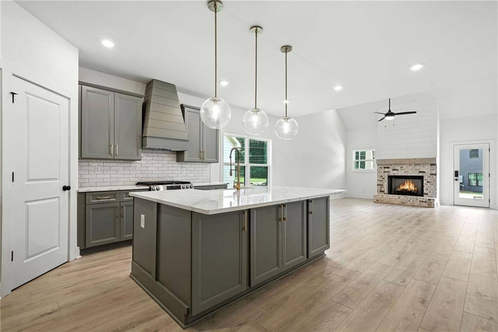 Emerson, GA 30137,129 Old Alabama RD SE