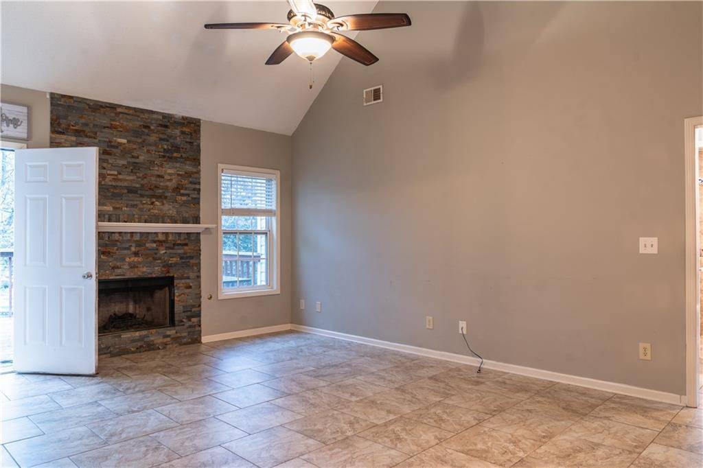 Locust Grove, GA 30248,703 Paul Revere DR