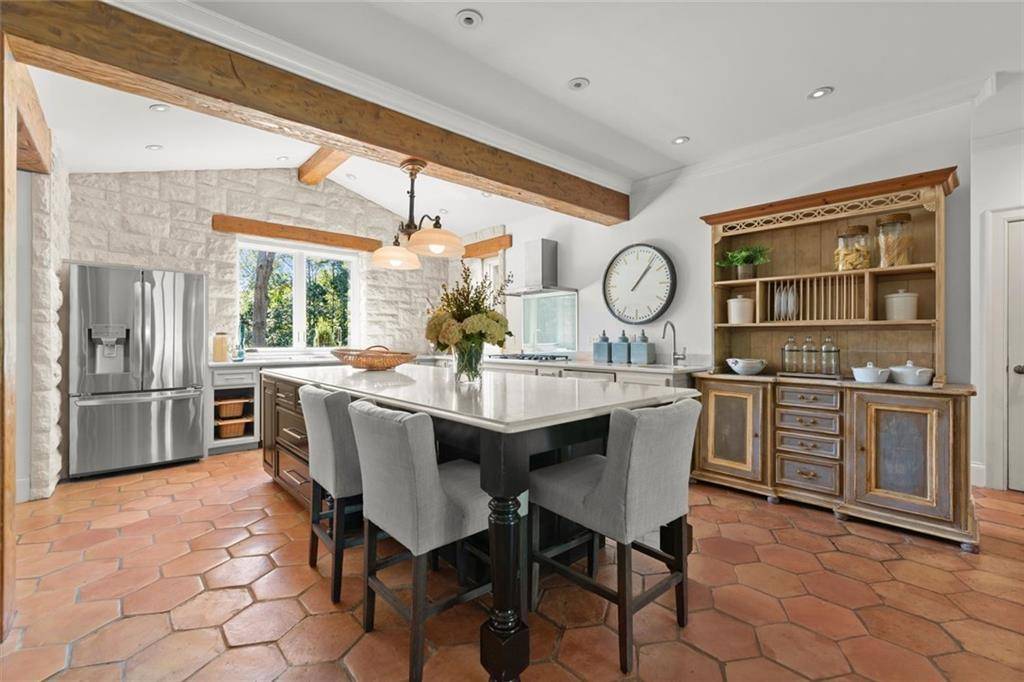 Alpharetta, GA 30004,165 Crowe RD