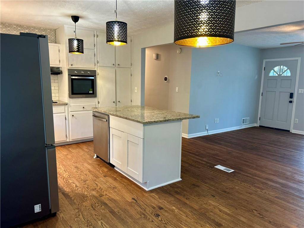 Atlanta, GA 30354,667 Tara CIR SE