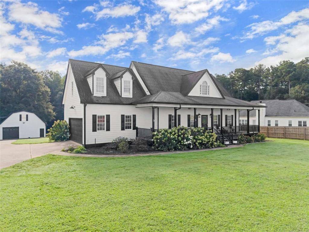 Hoschton, GA 30548,933 Boone RD