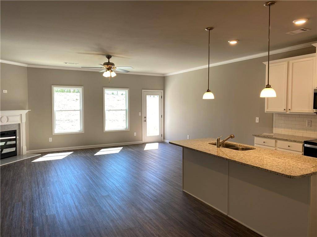 Oakwood, GA 30566,5117 Fox Den RD