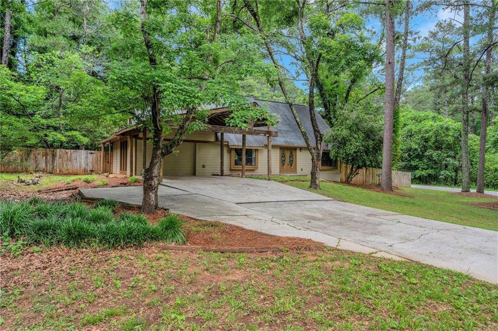 Stockbridge, GA 30281,112 Valley RD