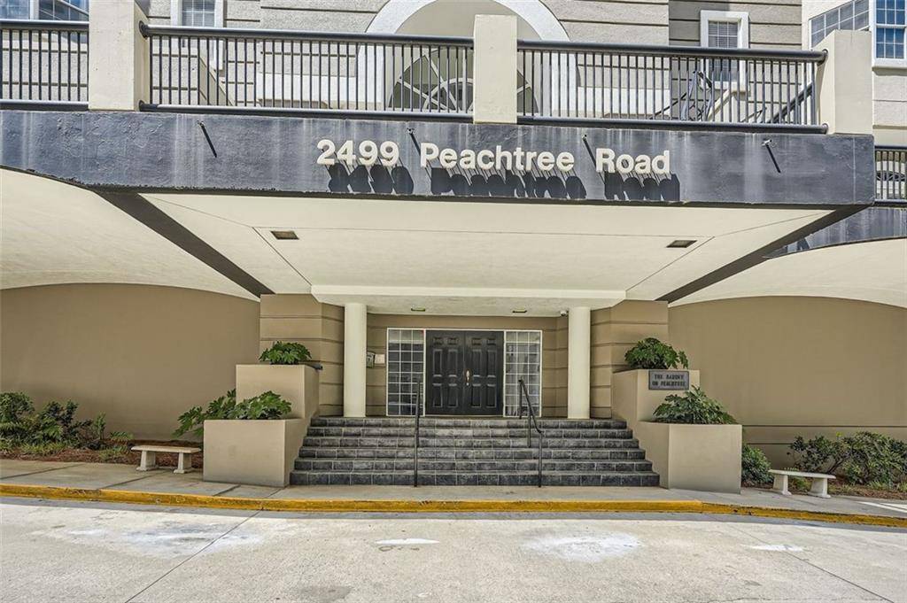 Atlanta, GA 30305,2499 Peachtree RD NE #108