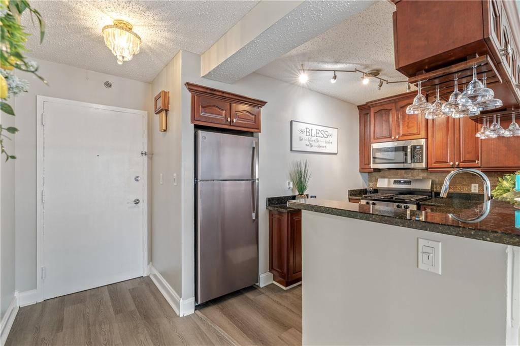 Atlanta, GA 30308,620 Peachtree ST NE #911