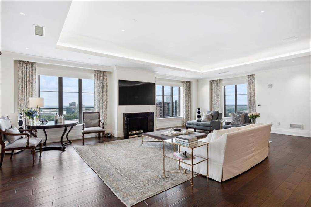 Atlanta, GA 30305,88 W PACES FERRY RD NW #2140