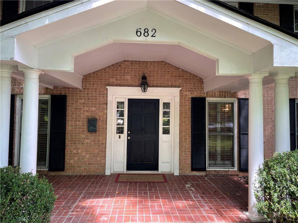 Atlanta, GA 30324,682 E Morningside DR NE