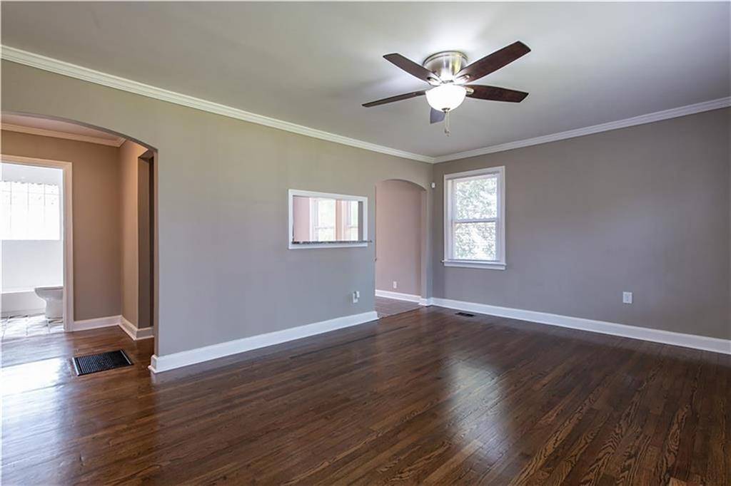 Atlanta, GA 30315,272 Hilltop DR SW