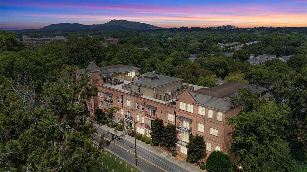 Marietta, GA 30060,351 Washington AVE NE #208