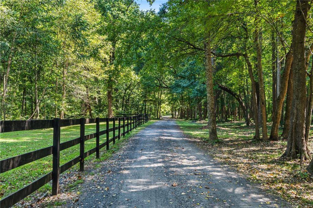 Woodstock, GA 30189,1816 Yorkshire DR