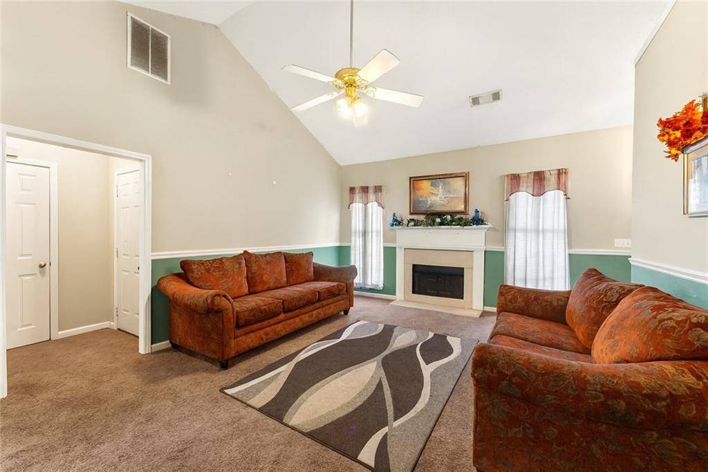 Hampton, GA 30228,11203 Knotty Pine PL