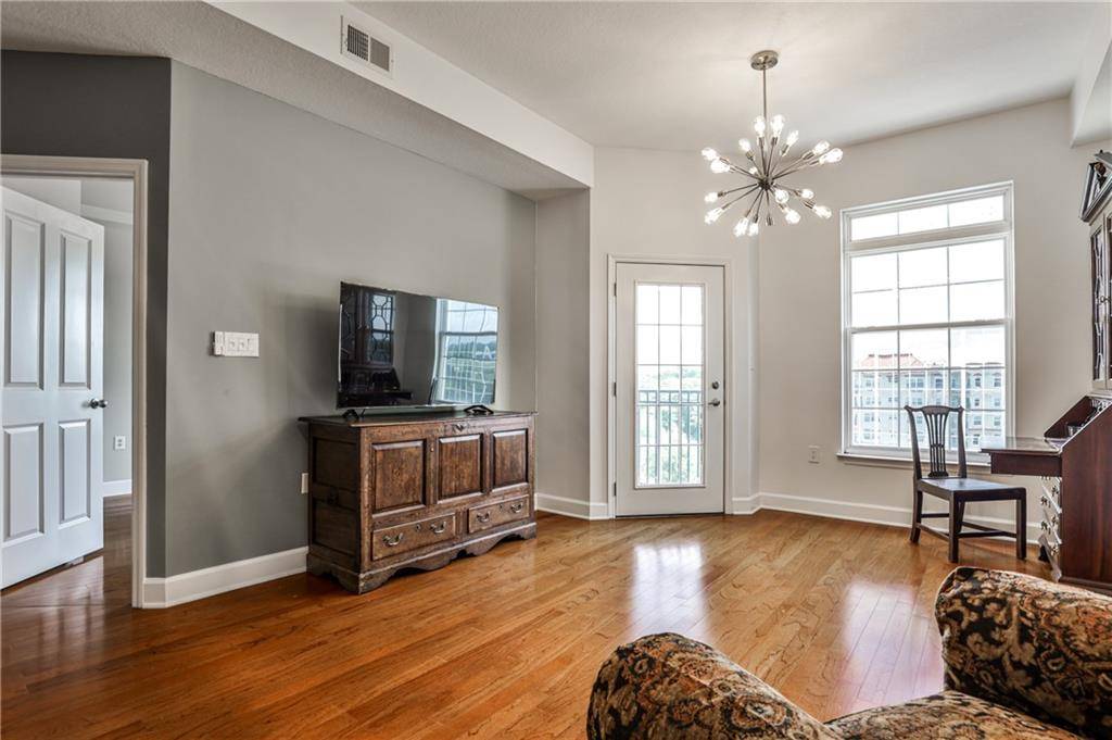 Decatur, GA 30030,230 E Ponce De Leon AVE #624