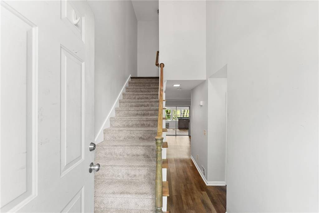 Flowery Branch, GA 30542,6500 Gaines Ferry Unit H9