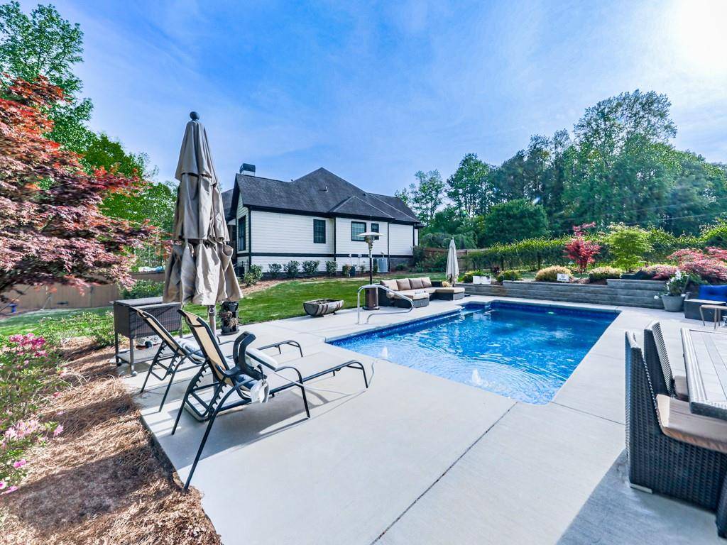 Canton, GA 30115,1076 Pinyan LN