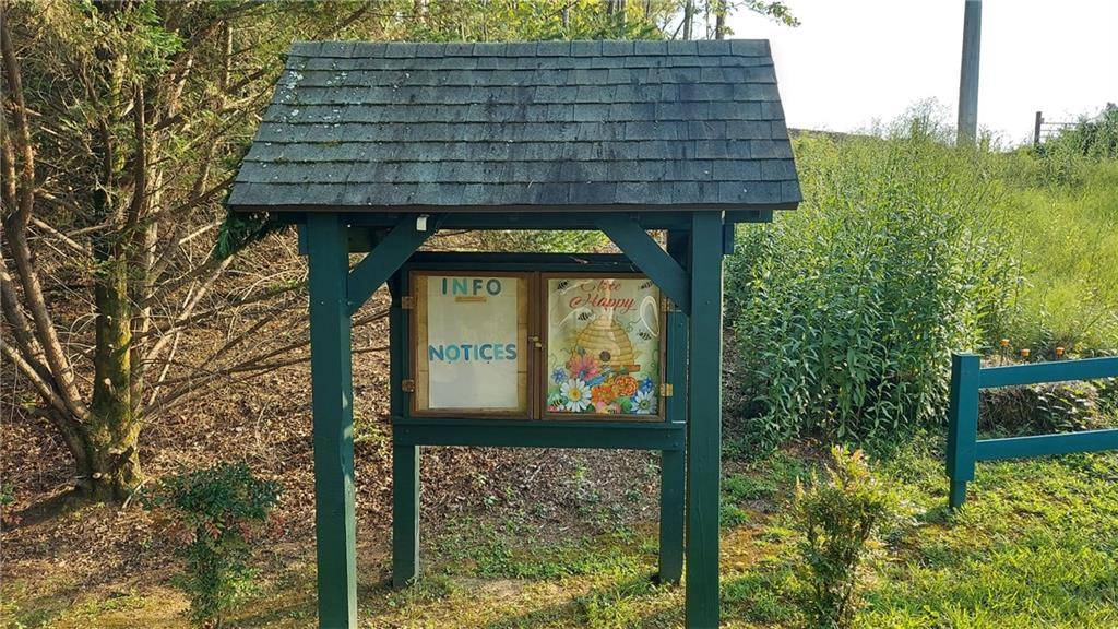 Ellijay, GA 30536,28 Oak Ridge WAY