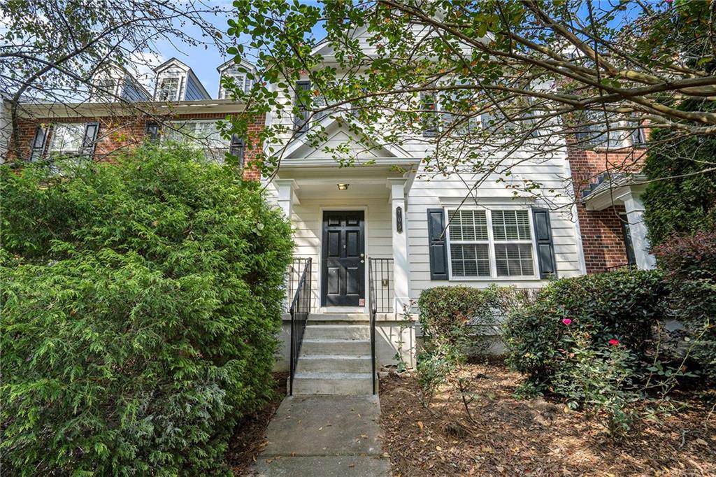 Woodstock, GA 30188,705 Breeze LN