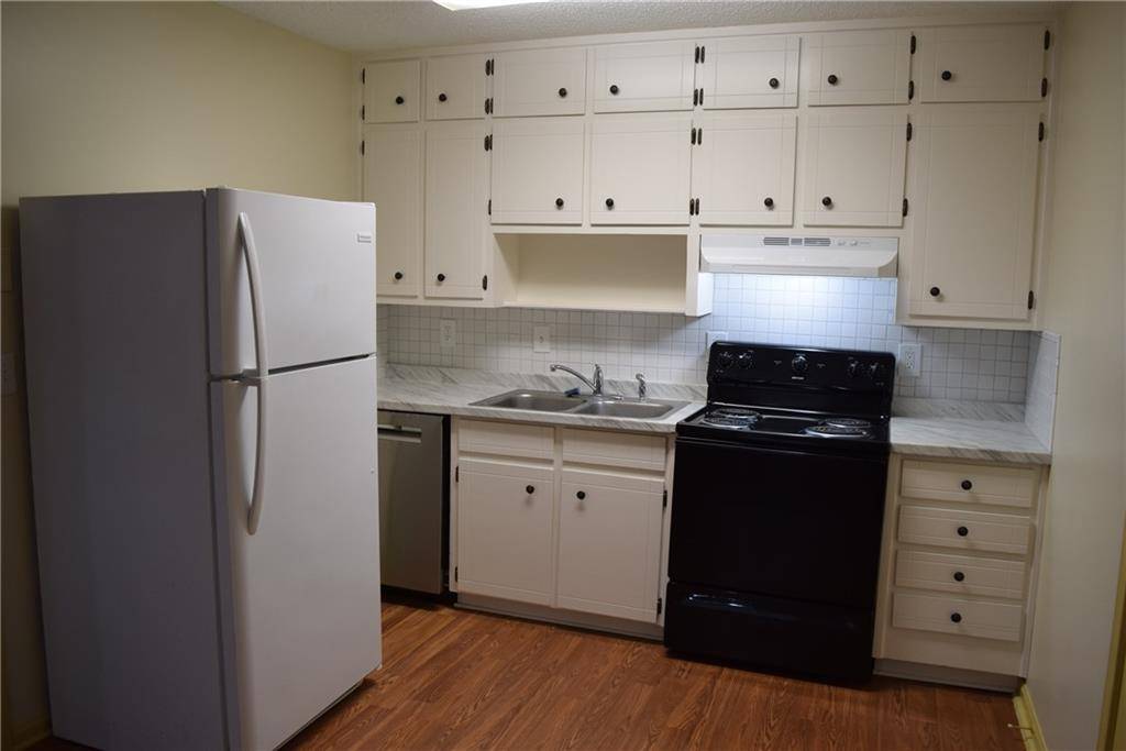 Lilburn, GA 30047,475 Holly Ridge DR #B