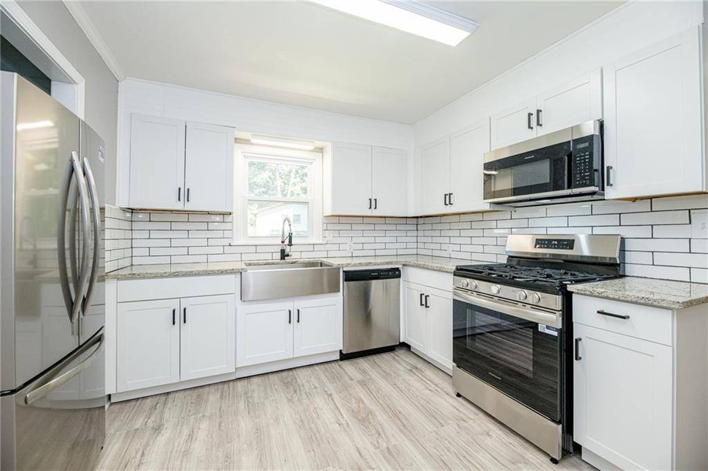 Conyers, GA 30094,832 Virginia CT SE