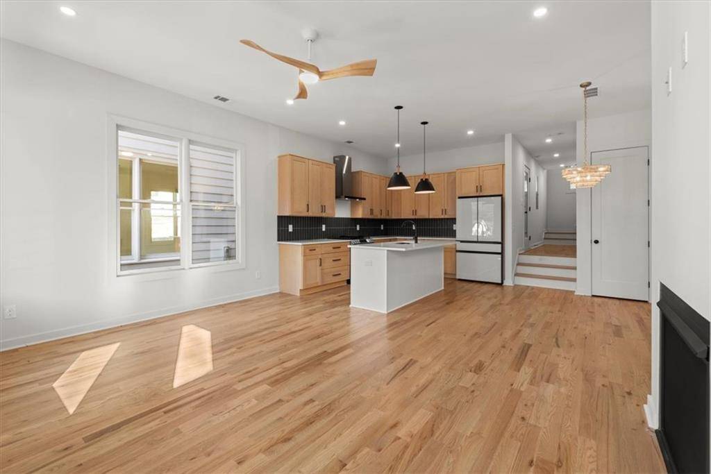 Atlanta, GA 30310,988 McDaniel ST SW