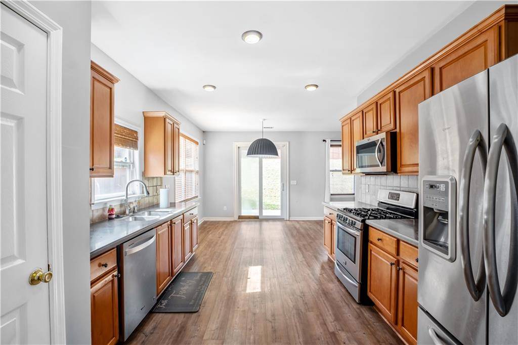 Atlanta, GA 30331,6498 Stonelake PL SW