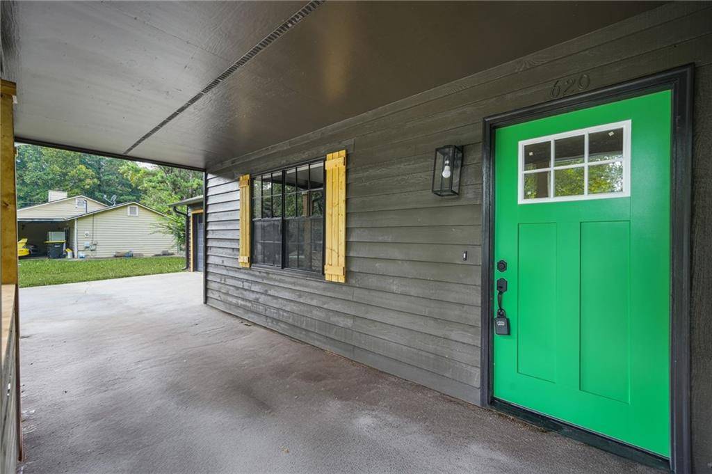 Fairburn, GA 30213,620 Blue Flag LN