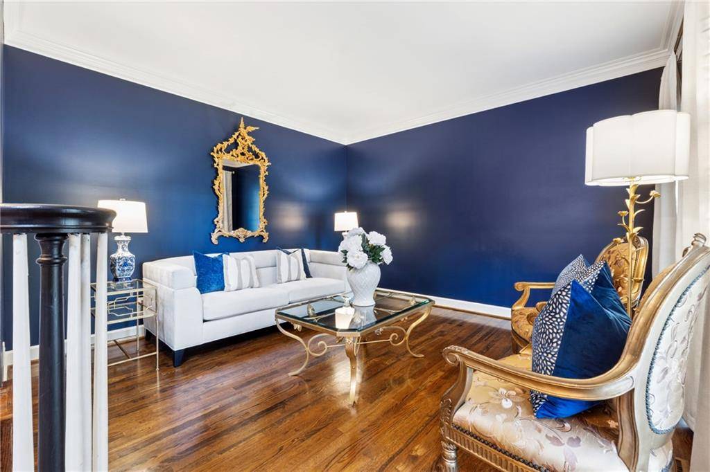 Alpharetta, GA 30022,10530 Tuxford DR