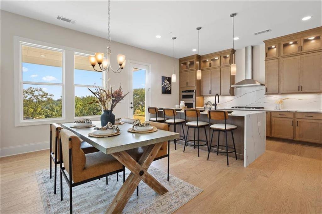 Canton, GA 30114,1098 Winding Branch DR