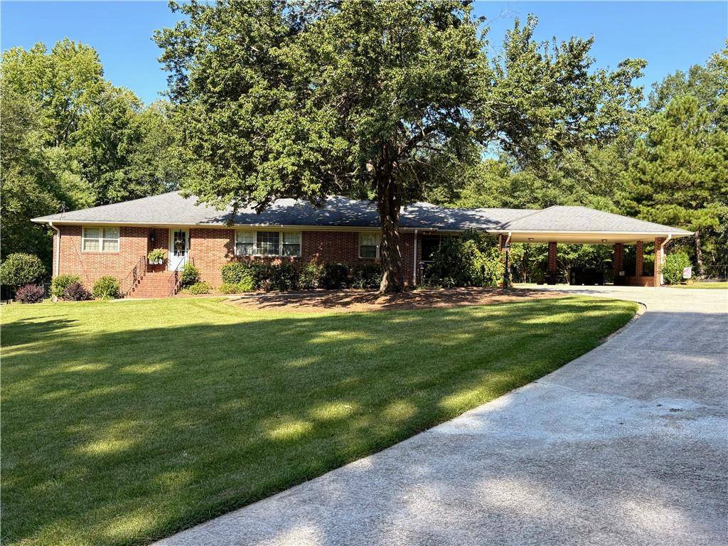 Douglasville, GA 30134,6441 Rose CIR