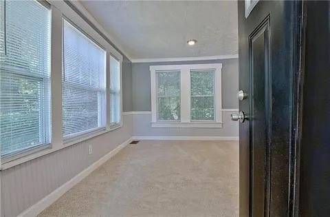 Atlanta, GA 30344,2526 Semmes ST