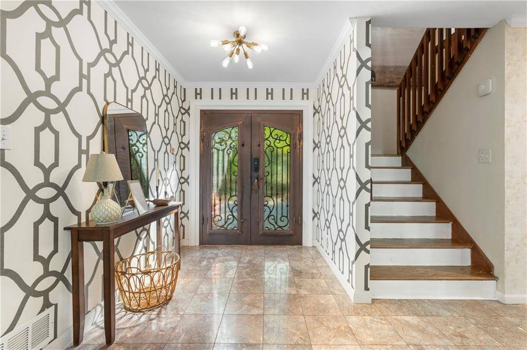 Smyrna, GA 30080,4060 Laurel Ridge TRL SE