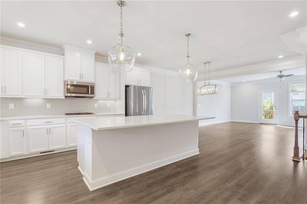 Brookhaven, GA 30319,1387 Live Oak LN