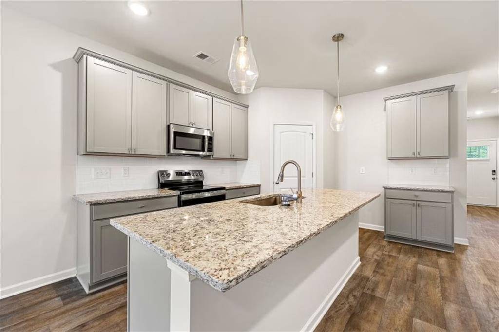 Palmetto, GA 30268,8395 Columbia CT #LOT 3