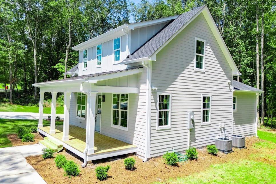 Bowdon, GA 30108,479 West AVE