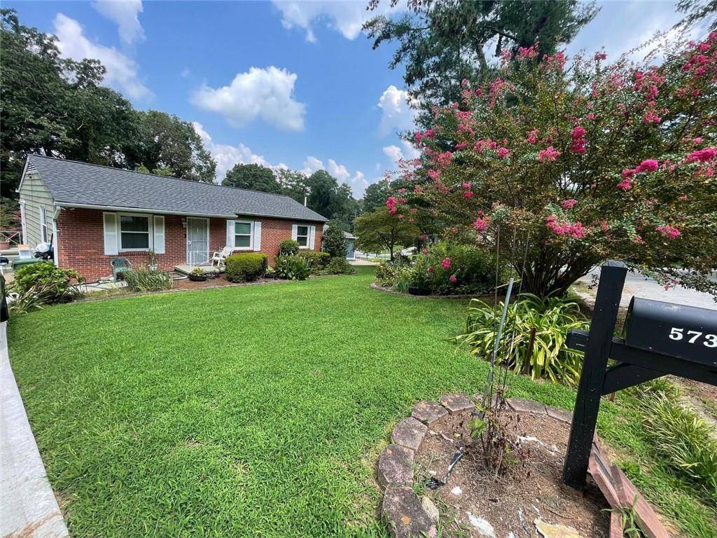 Atlanta, GA 30331,573 Alfred RD NW