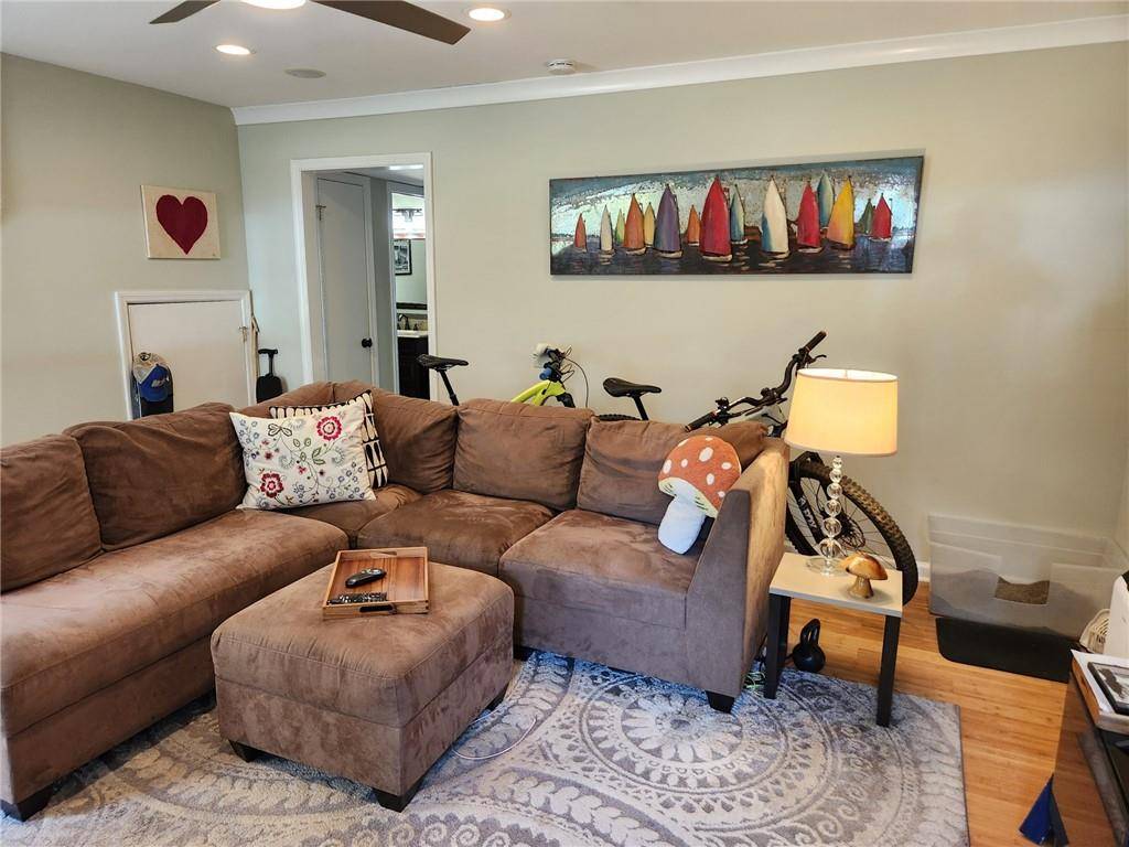 Atlanta, GA 30339,1105 Riverbend Club DR SE