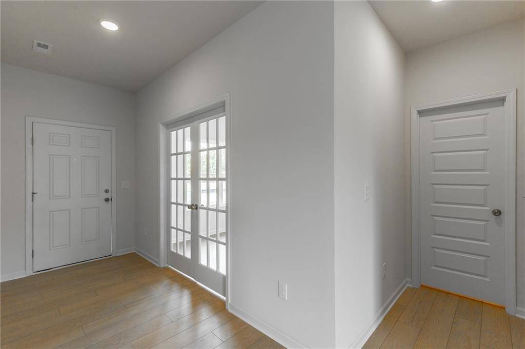 Chattanooga, TN 37302,1264 Centerstone LN