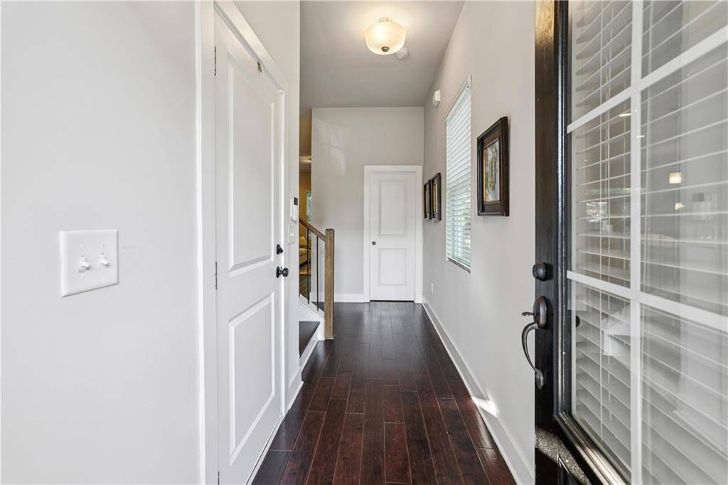 Atlanta, GA 30342,5726 Taylor WAY