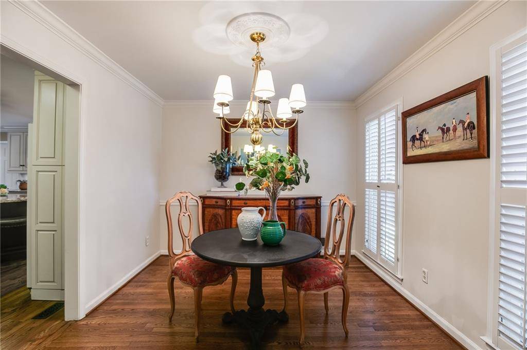 Roswell, GA 30075,1130 Lake DR