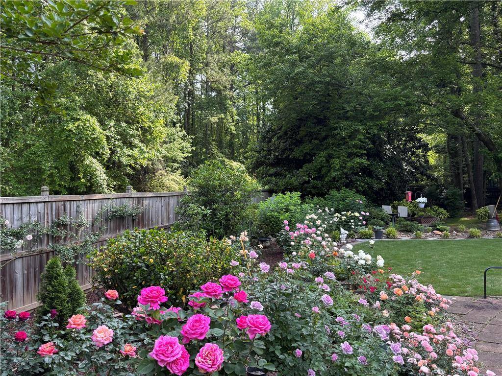 Marietta, GA 30062,2466 Chimney Springs DR