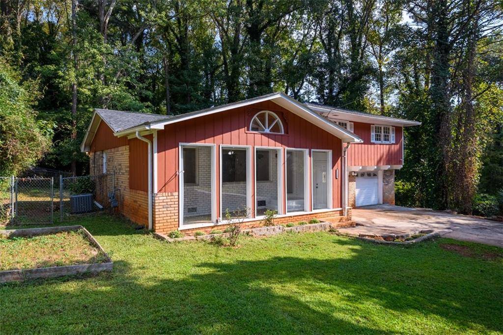 Stone Mountain, GA 30083,5158 Rock Eagle DR