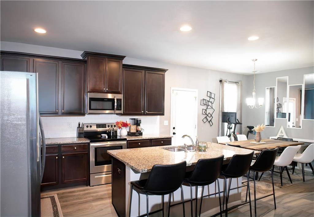 Atlanta, GA 30349,3994 Tyne CT