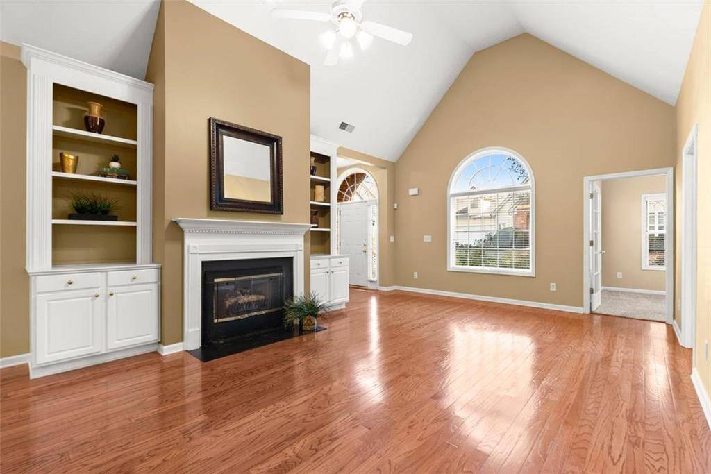 Austell, GA 30106,1225 Creek Forest LN