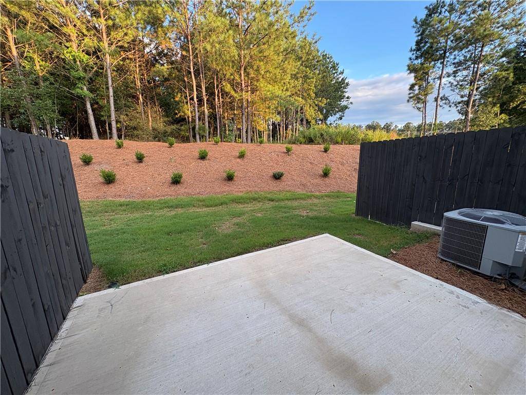 Hoschton, GA 30548,336 Regent PARK