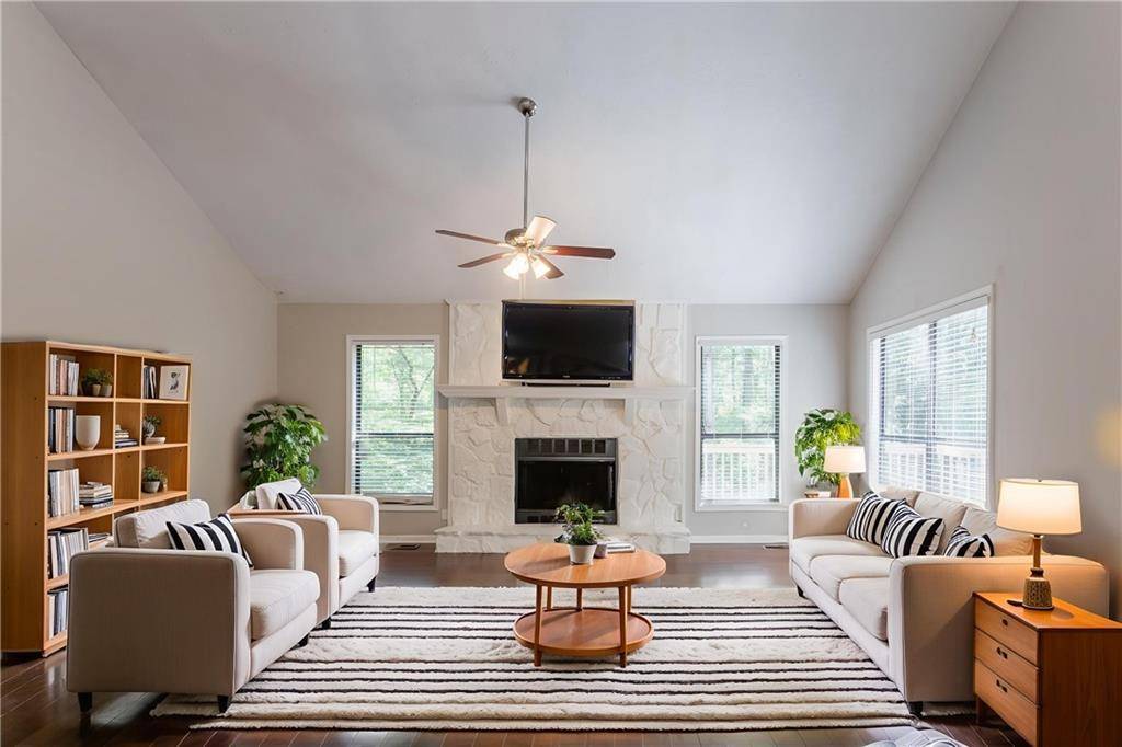 Woodstock, GA 30188,440 Julie Anne WAY