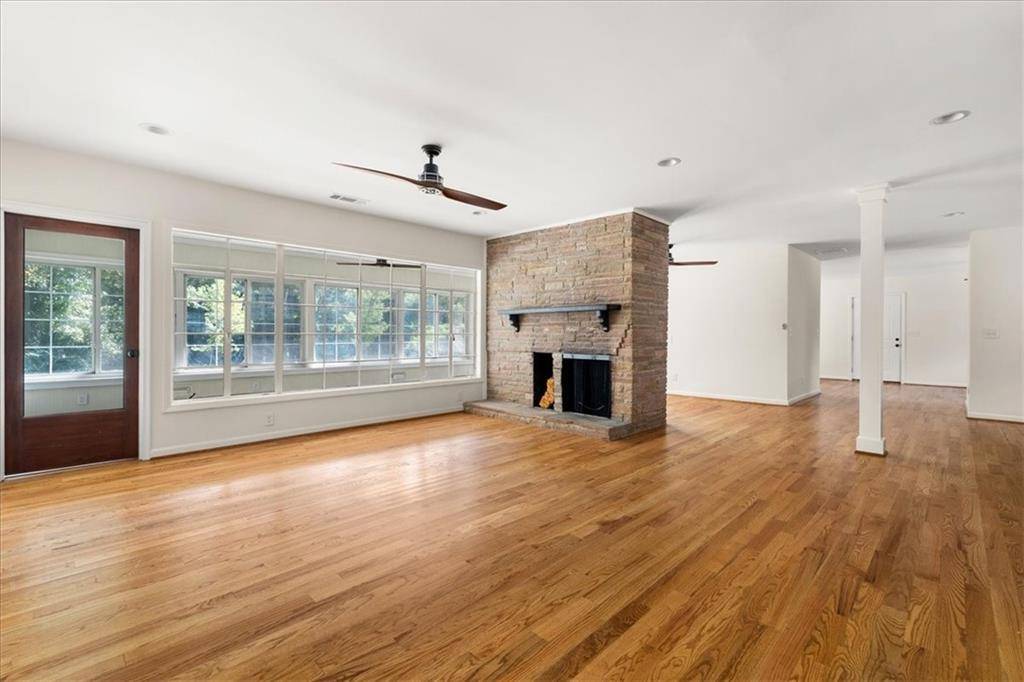 Atlanta, GA 30337,2410 Rugby AVE