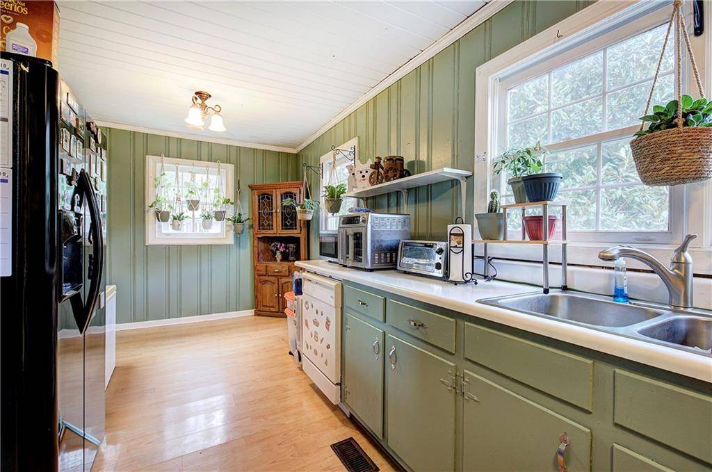 Adairsville, GA 30103,129 Cherry ST