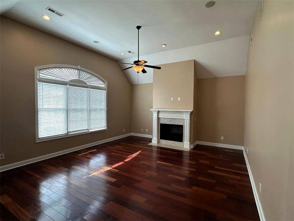 Calhoun, GA 30701,107 Savoy PL SE