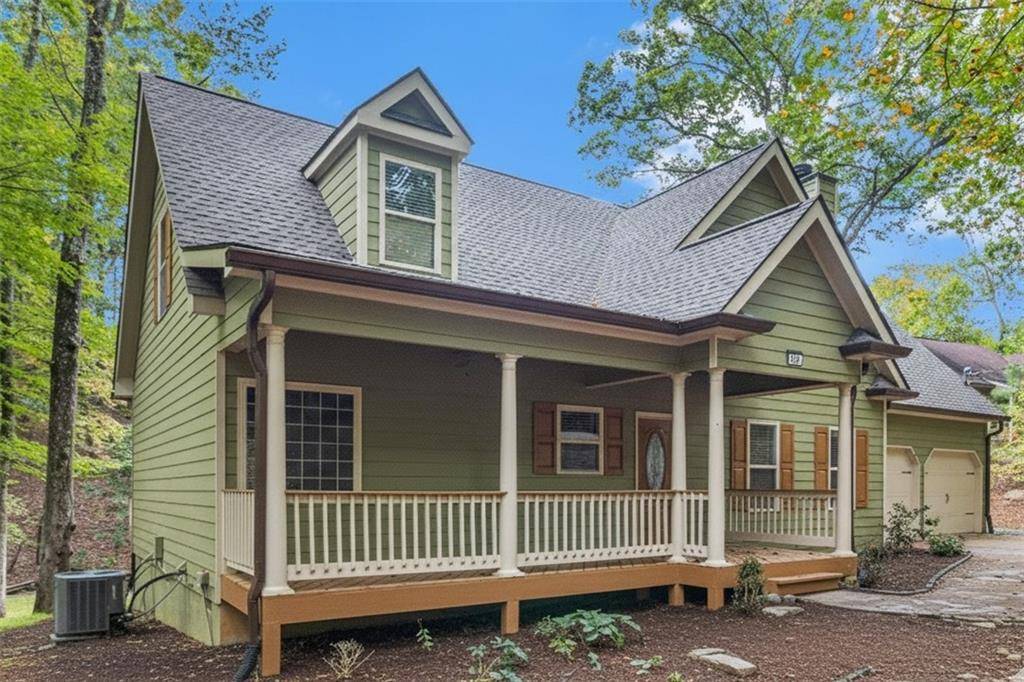 Waleska, GA 30183,189 Pinebrook DR